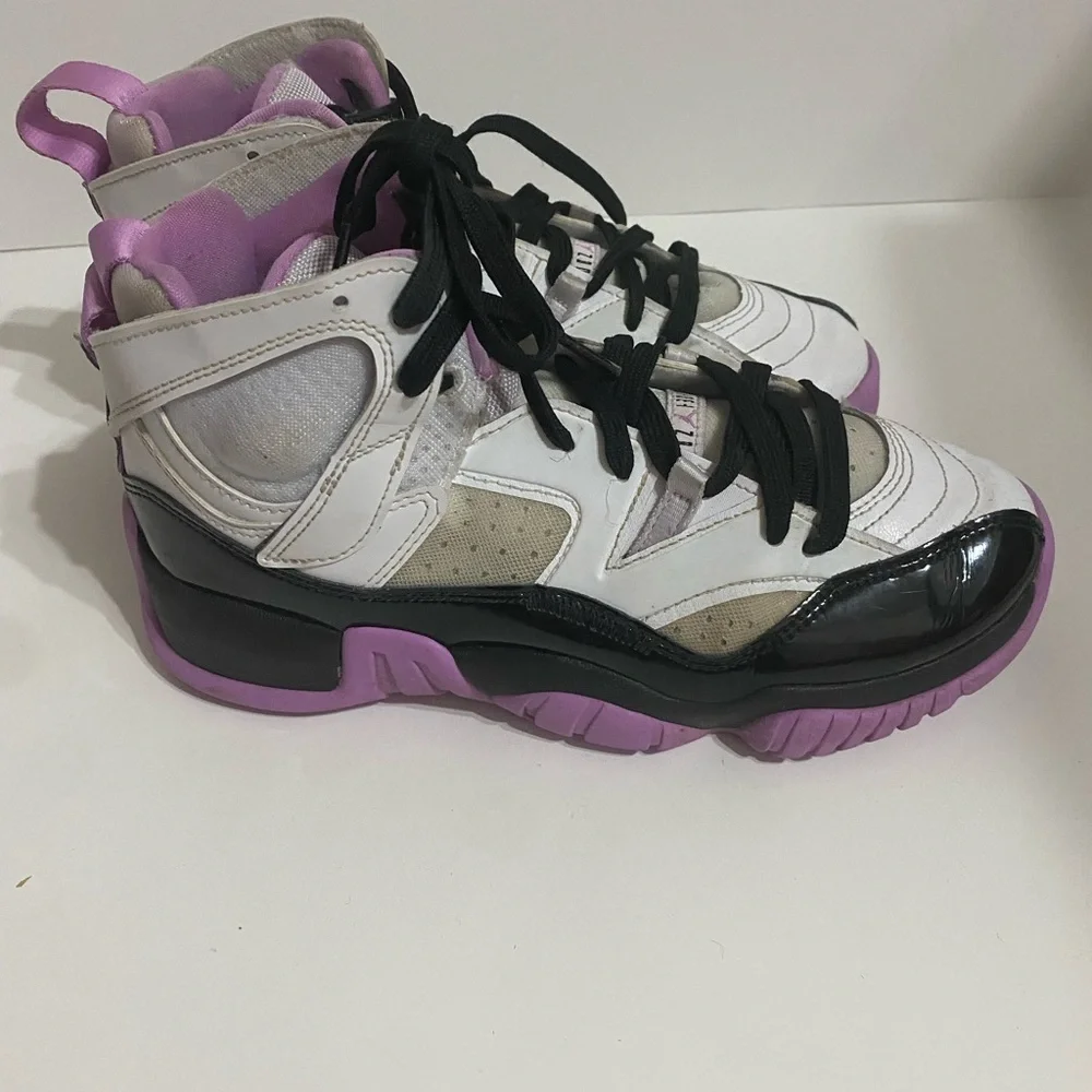 Jordan Jumpman Two Trey Barely Grape GS Size 7Y DQ8431-105